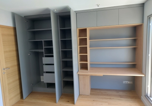 Dressing et bureau réalisés…